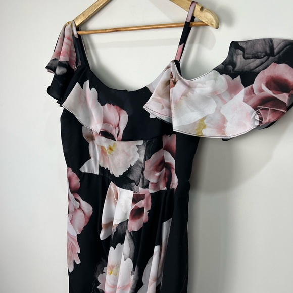 City Chic Cold Shoulder Dress Black Austin Floral Rose Draped Plus Size M 18 - Picture 9 of 15